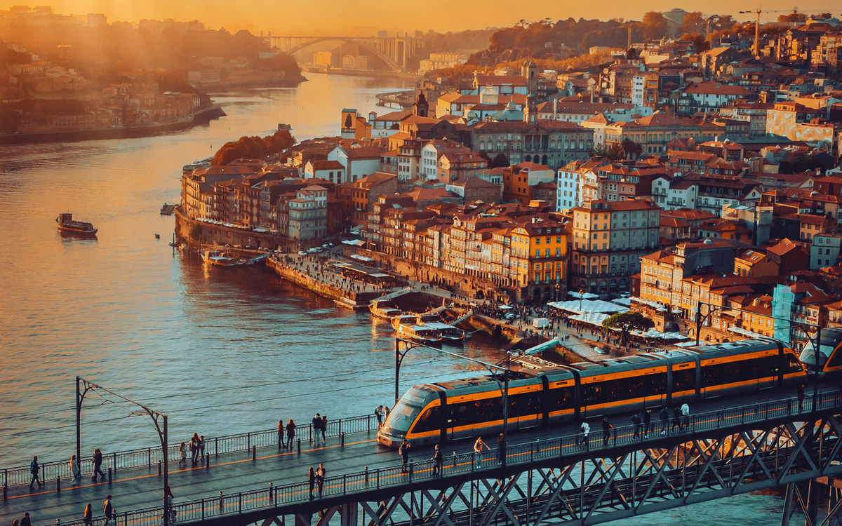Skyline von Porto - © James - stock.adobe.com