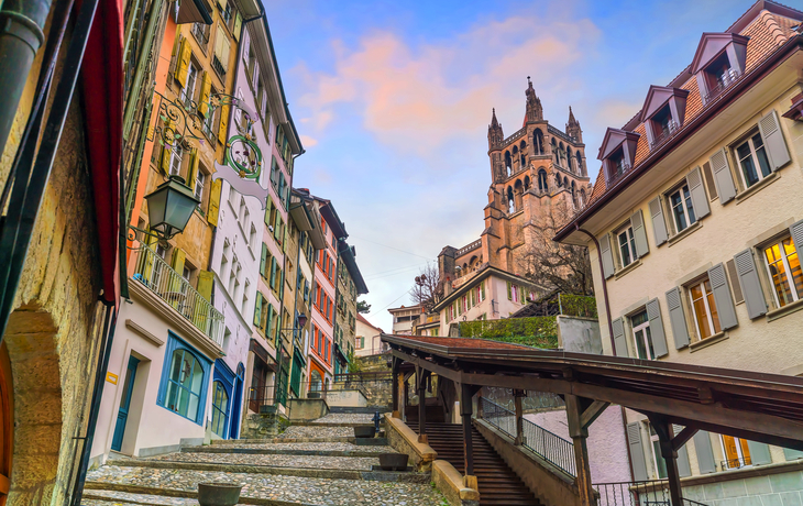 Skyline der Innenstadt von Lausanne in der Schweiz