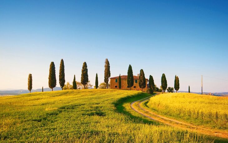 villa in toscana, italia - © ronnybas - Fotolia