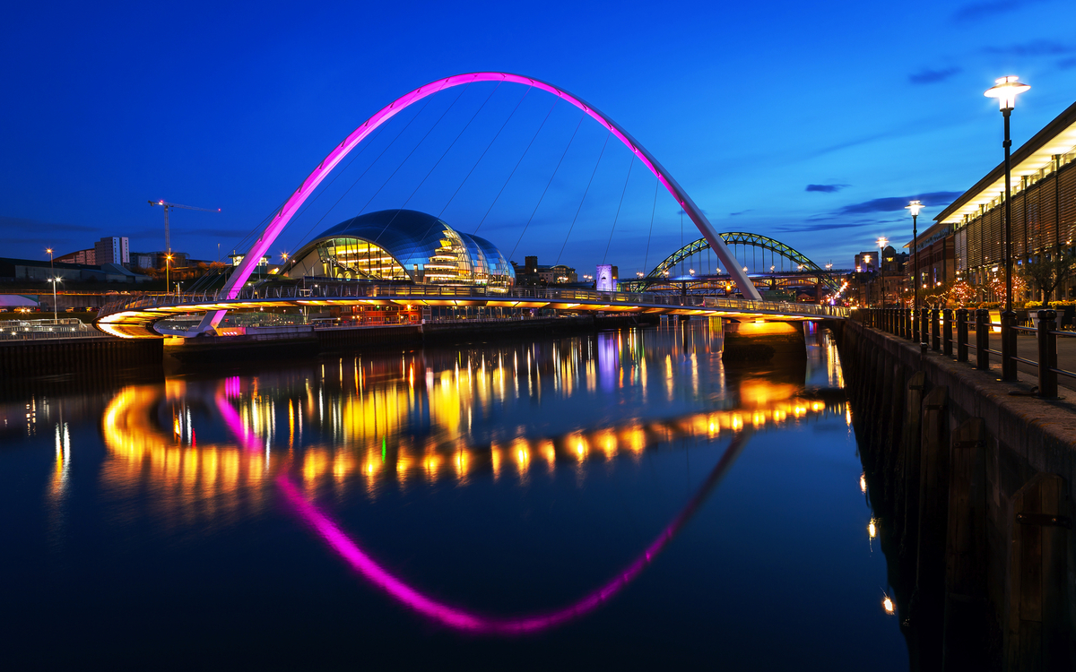 Millennium Bridge in Newcastle - © SakhanPhotography - stock.adobe.com