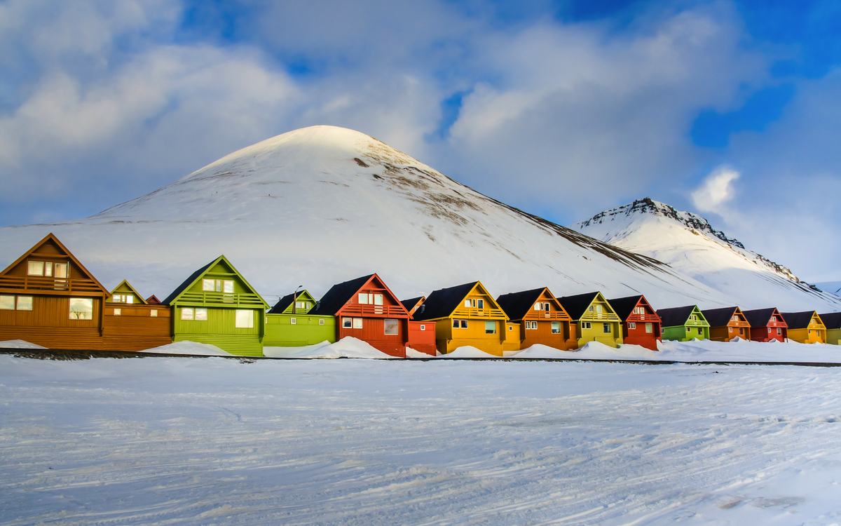 Longyearbyen auf Spitzbergen, Norwegen - ©Luis - stock.adobe.com