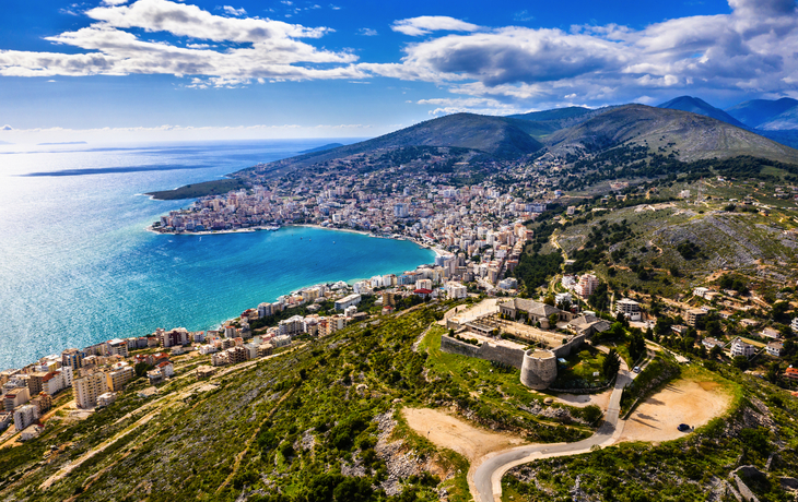 Burg Lëkurësi in Saranda, Albanien - © Leonid Andronov - stock.adobe.co