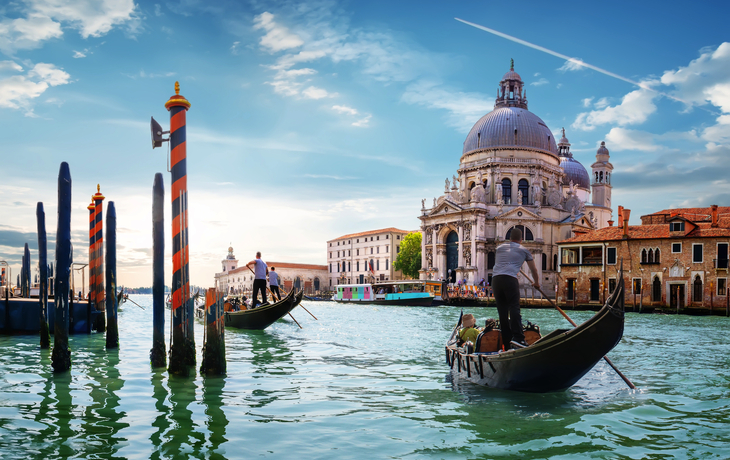 Canal Grande und Basilika Santa Maria della Salute in Venedig