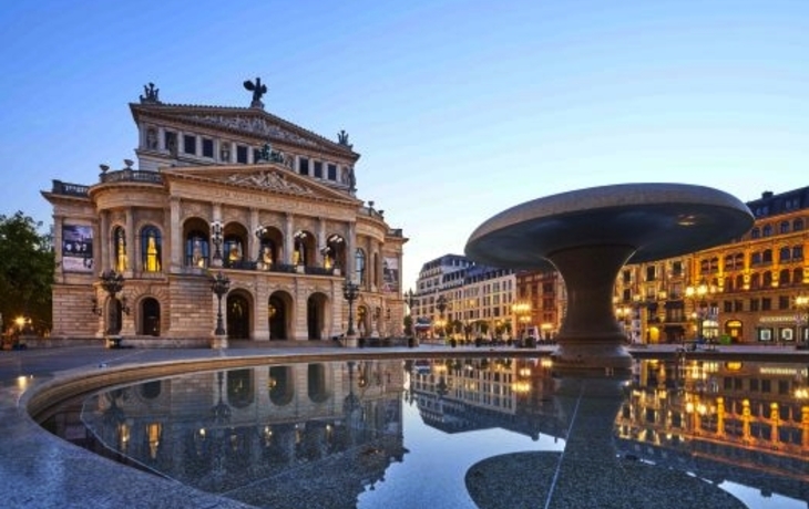 Alte Oper Frankfurt  -  © Alte Oper Frankfurt, Norbert Miguletz