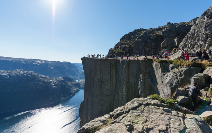 Rodne Fjord Cruise