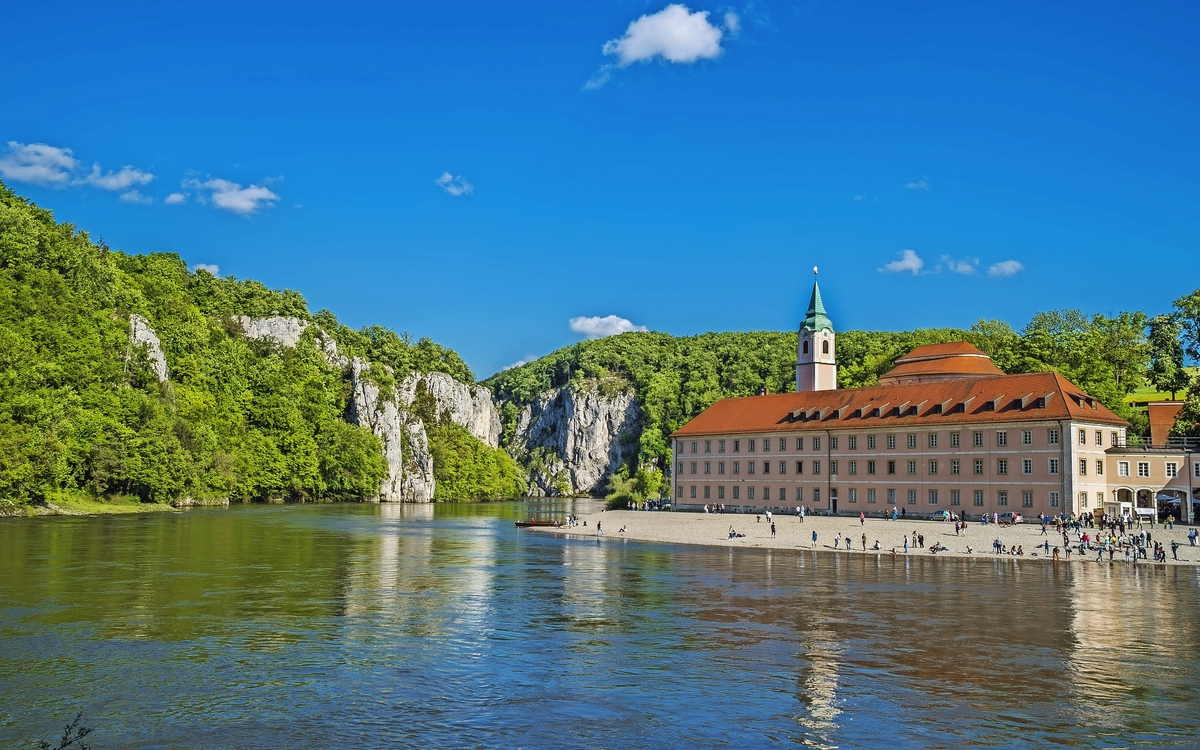 Kloster Weltenburg bei Kehlheim in der Donauschleife - © Andy Ilmberger - stock.adobe.com