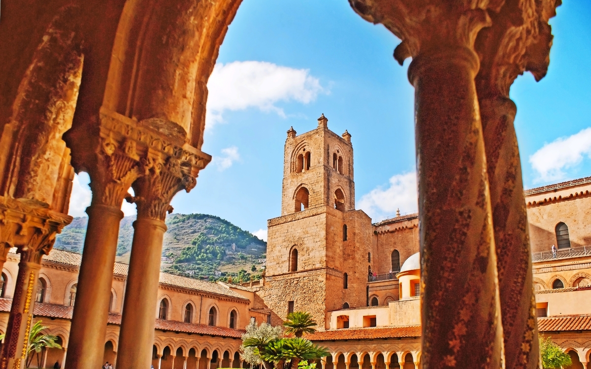 Kathedrale von Monreale auf Sizilien, Italien - © efesenko - Fotolia