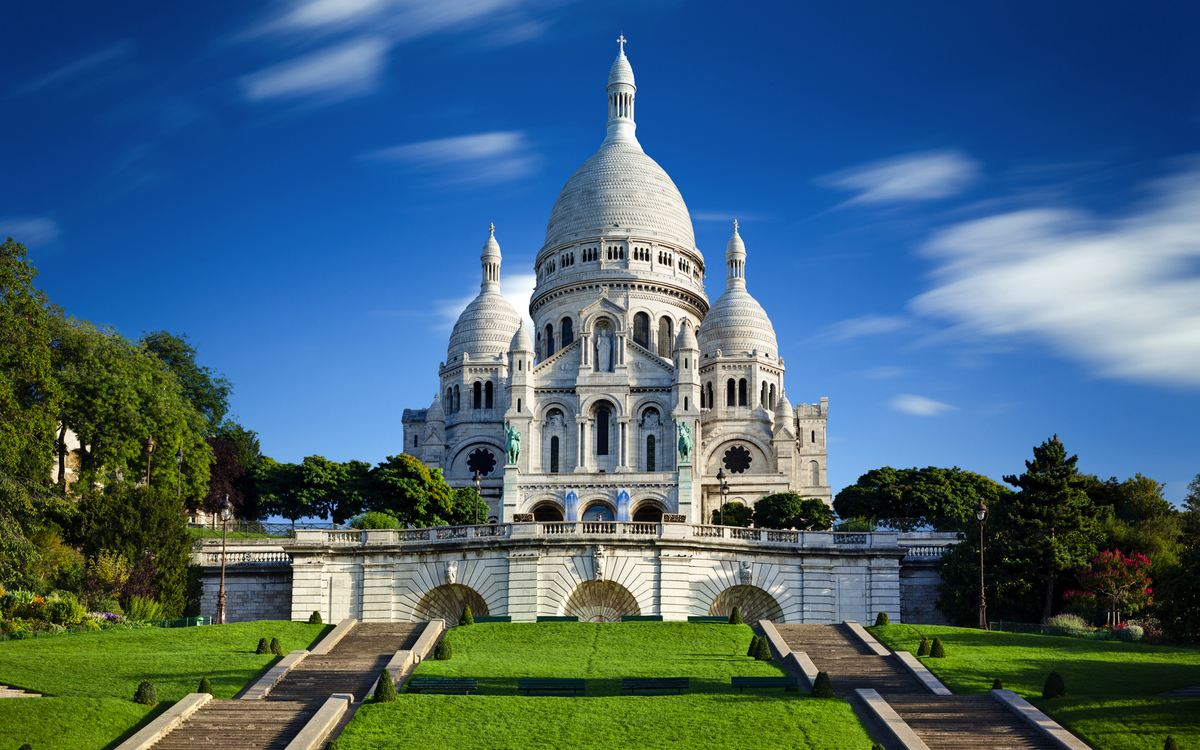 Basilique Sacré Coeur de Montmartre in Paris - © Beboy - stock.adobe.com