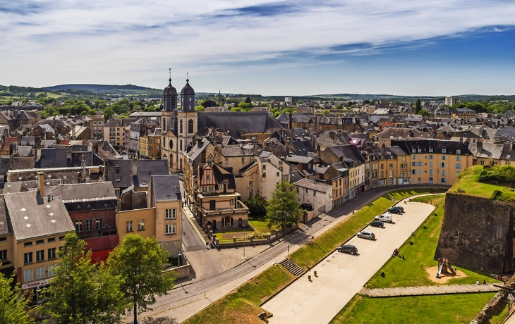 Stadt Sedan in Nordfrankreich - © Alexey Fedorenko - stock.adobe.com