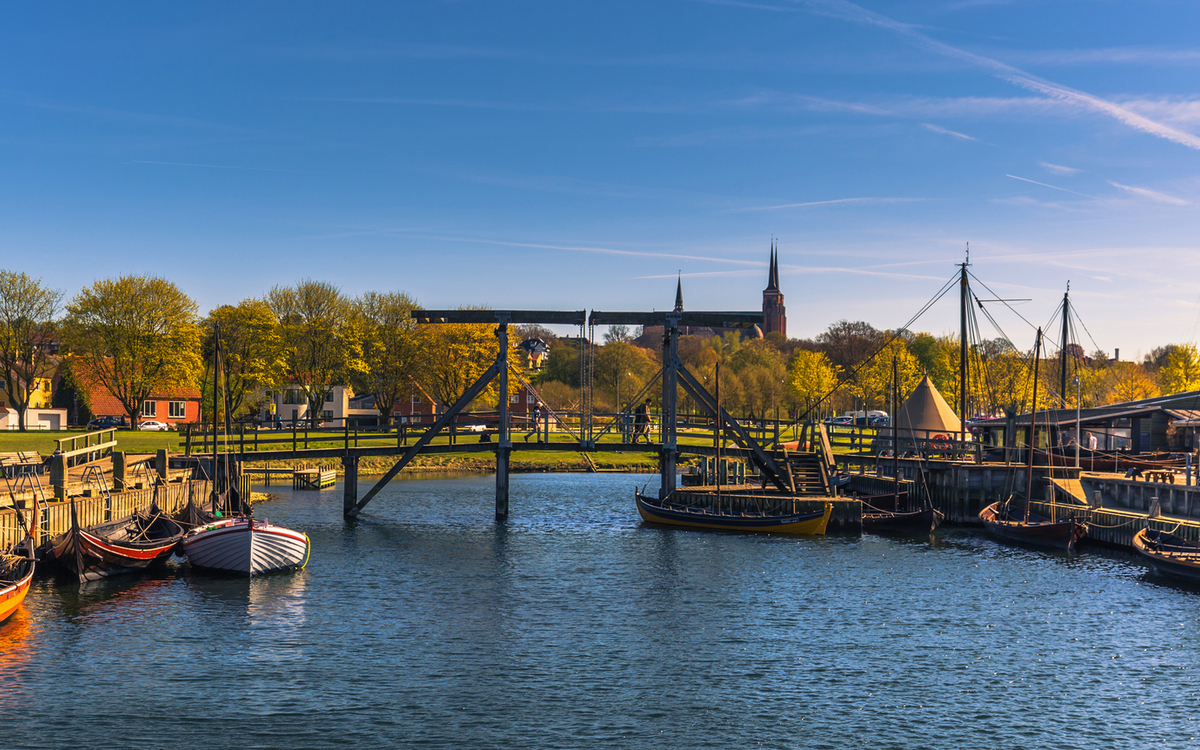 Wikingerschiffe im Hafen von Roskilde - © rpbmedia - stock.adobe.com