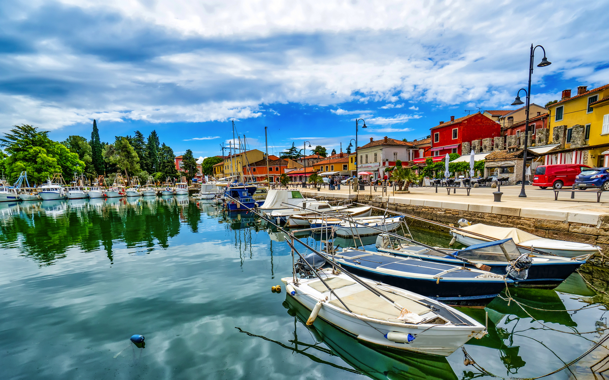 Hafen in Novigrad - © Comofoto - stock.adobe.com