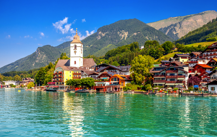 © Sina Ettmer - stock.adobe.com - St. Wolfgang am Wolfgangsee im Salzkammergut