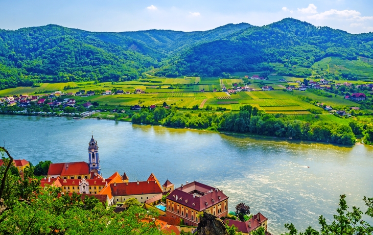 Dürnstein an der Donau in der Wachau, Österreich - © dudlajzov - Fotolia