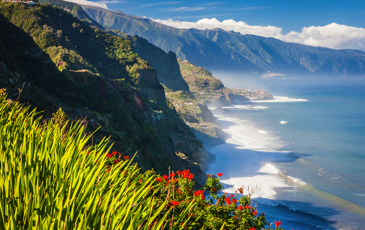 Nordküste in der Nähe von Boaventura auf Madeira - © anilah - stock.adobe.com